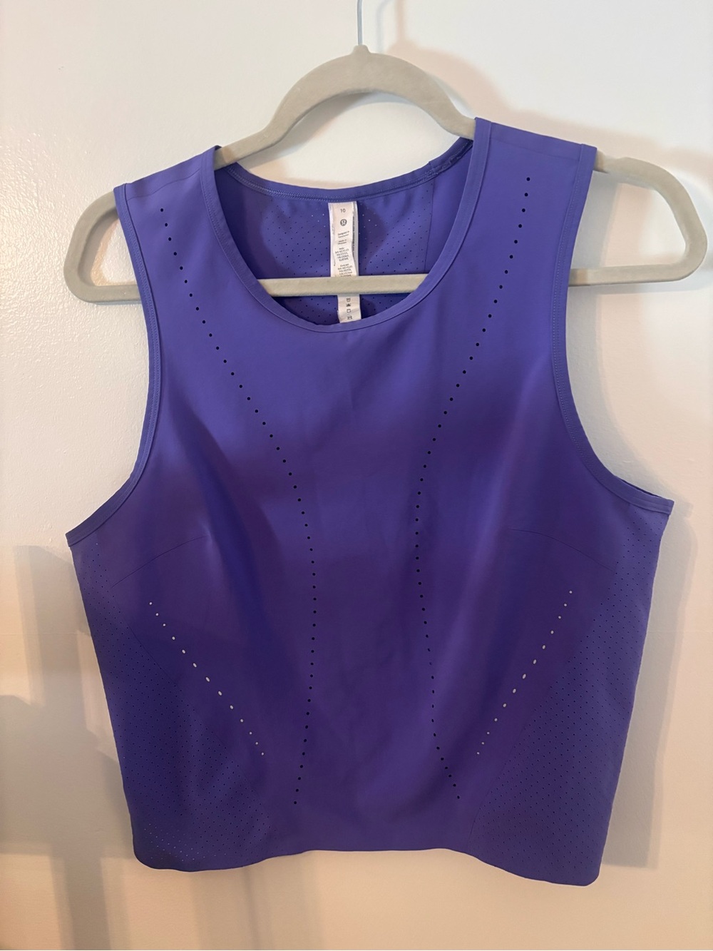 lululemon athletica Cropped  Tank in Lavender